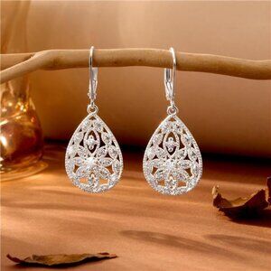 💎 Sterling Silver Teardrop Dangle Earrings